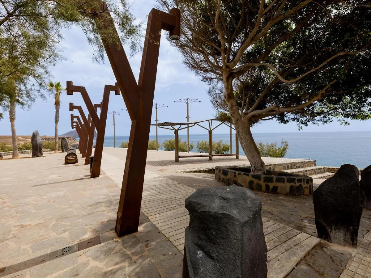 Las Rocas By The Ocean, Wifi And Sea View Los Abrigos