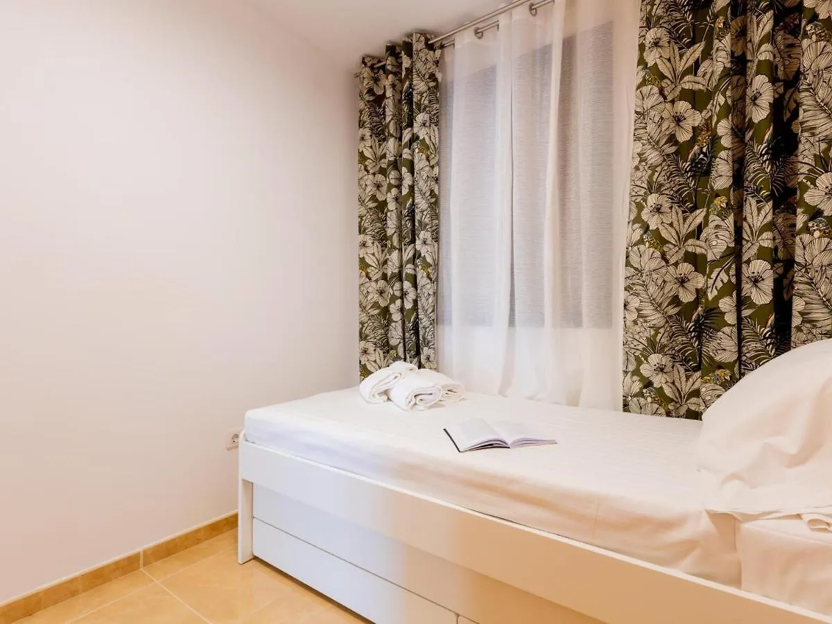 Las Rocas By The Ocean, Wifi And Sea View Los Abrigos Apartamento