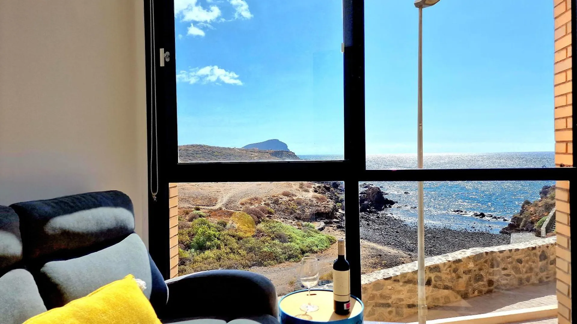 Apartamento Las Rocas By The Ocean, Wifi And Sea View Los Abrigos Espanha