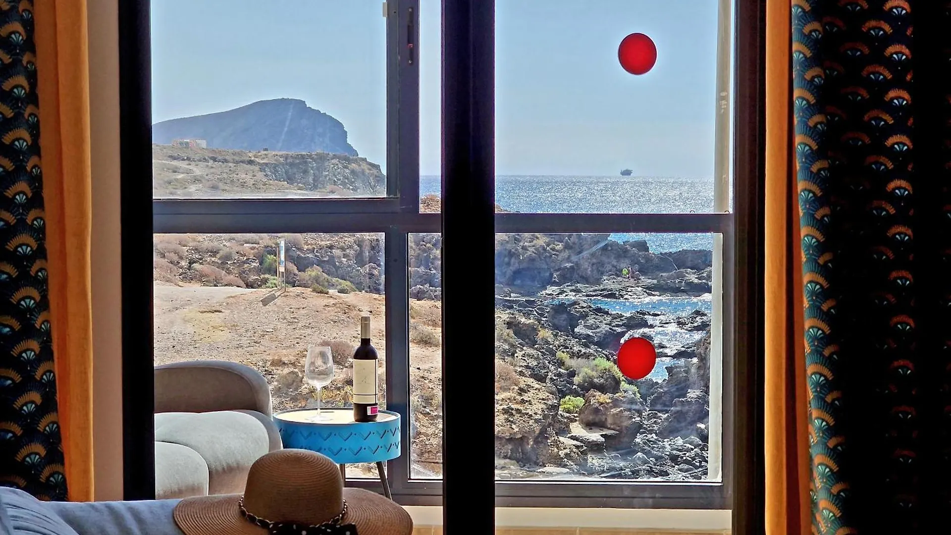 Las Rocas By The Ocean, Wifi And Sea View Los Abrigos